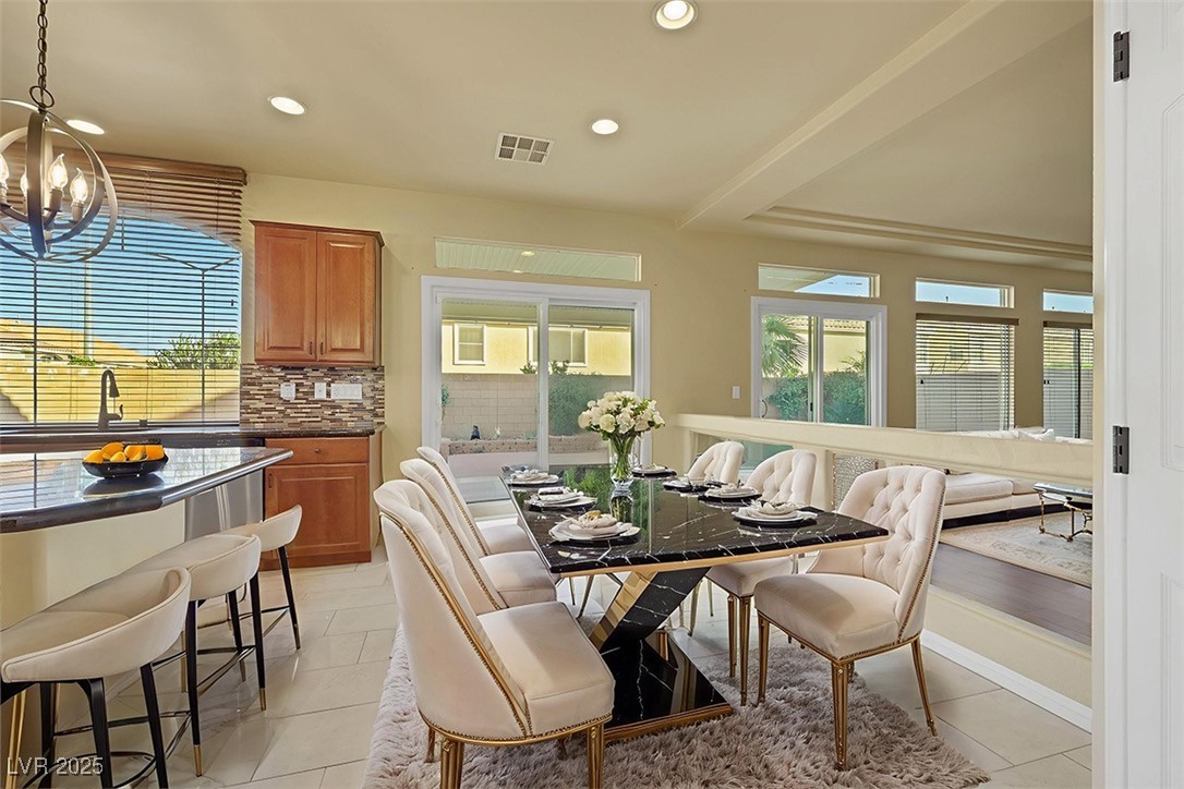 9728 Golden Thread Court