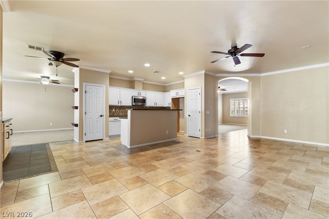 2699 Ivoryhill Street