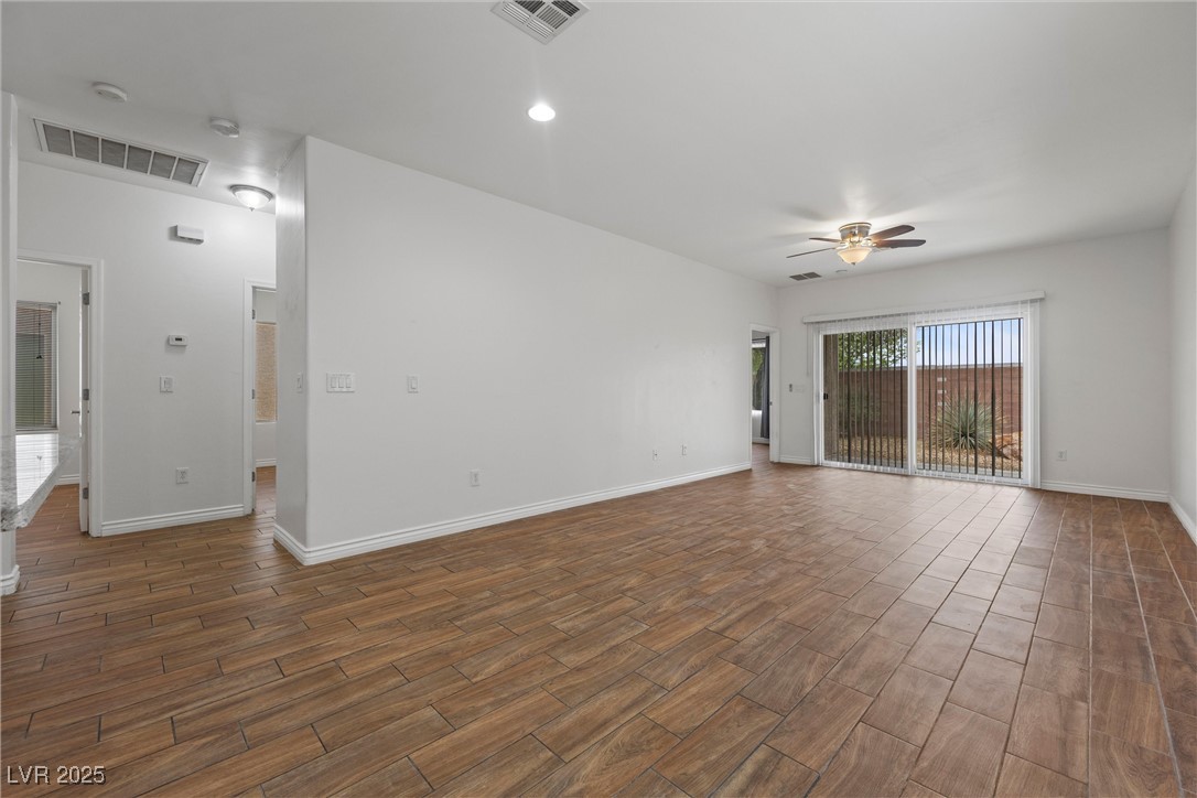 Properties 2 7849 Lily Trotter Street