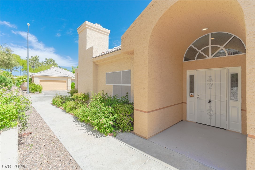 5325 Swallowtail Court