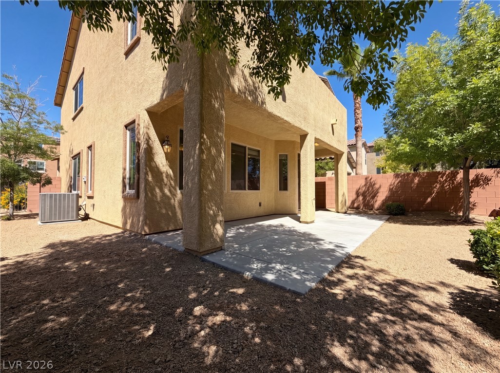 7698 Falmoth Bay
