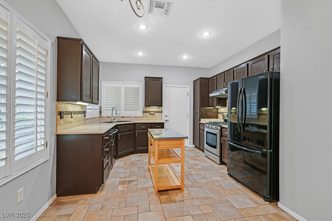 2328 Fossil Canyon Drive