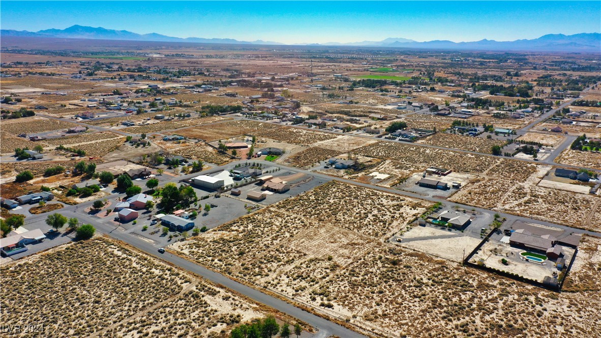 2401 E Deacon Street, Pahrump, Nevada image 2