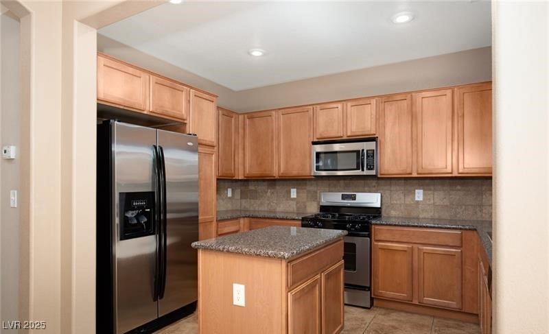 Las Vegas, Nevada 89166, United States, 4 Bedrooms Bedrooms, ,3 BathroomsBathrooms,Residential,Active,247492