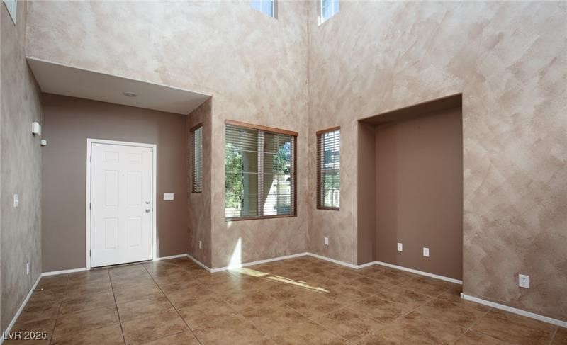 Las Vegas, Nevada 89166, United States, 4 Bedrooms Bedrooms, ,3 BathroomsBathrooms,Residential,Active,247492