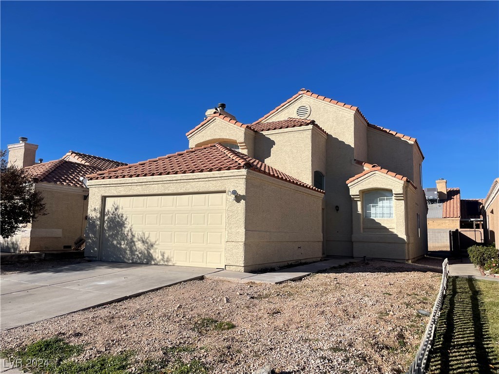 5814 Goodsprings Court, Las Vegas, Nevada image 1