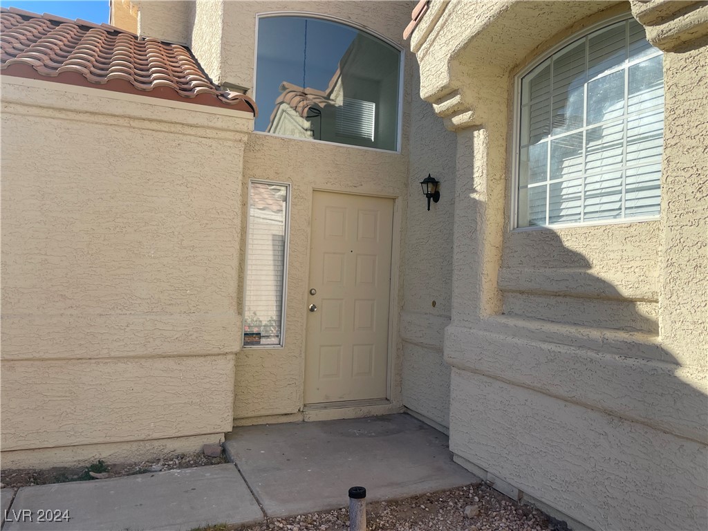 5814 Goodsprings Court, Las Vegas, Nevada image 2