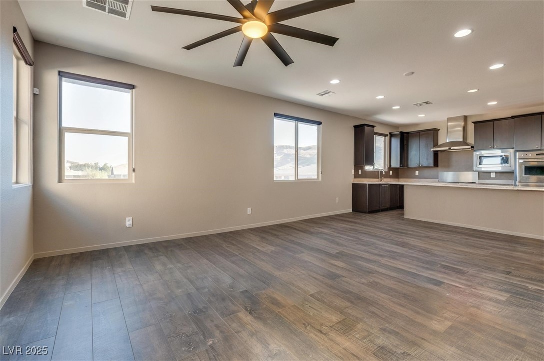 10589 Acacia Park Place