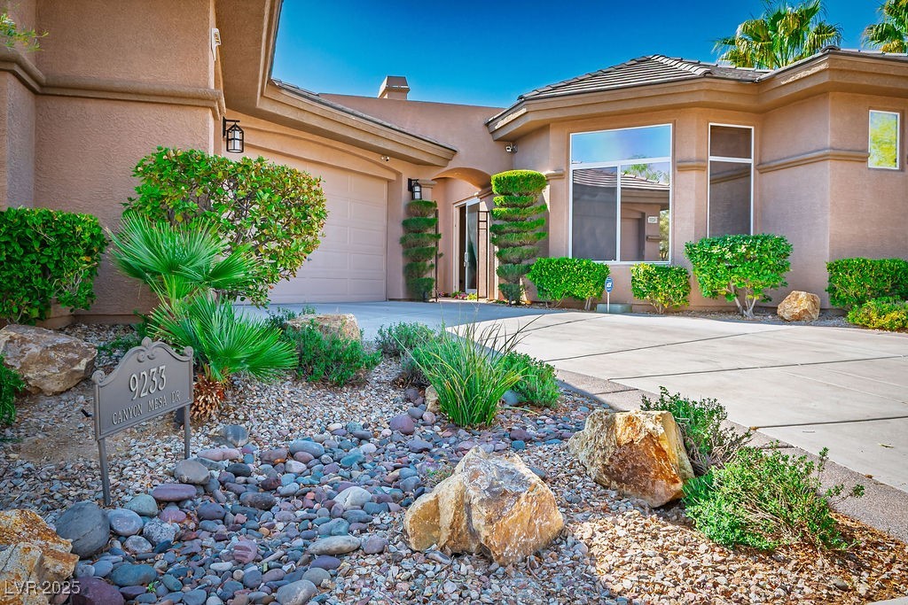 9233 Canyon Mesa Drive