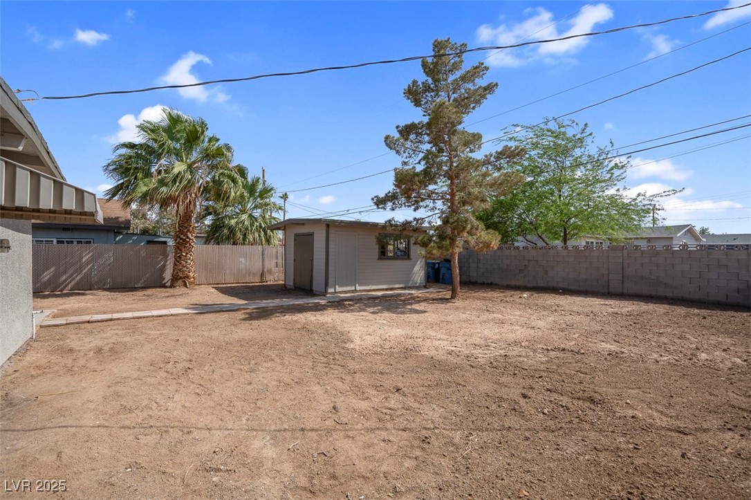 5867 Bunch Street, Las Vegas, Nevada image 32