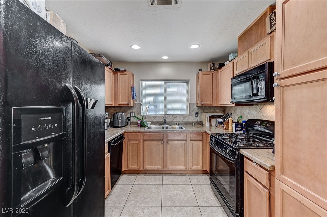 5228 Fire Night Avenue, Las Vegas, Nevada image 8