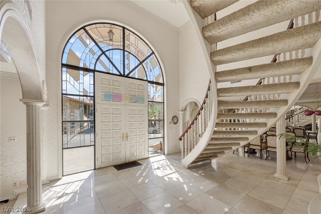 2834 Queens Courtyard Drive