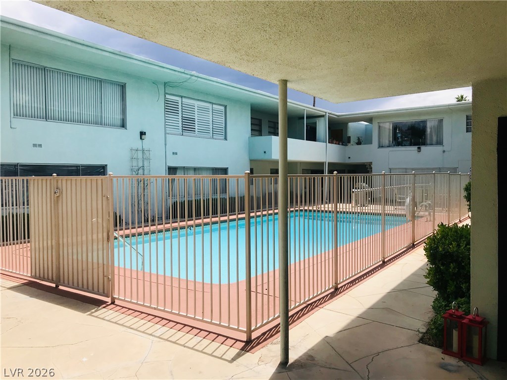 1700 Rexford Drive 104