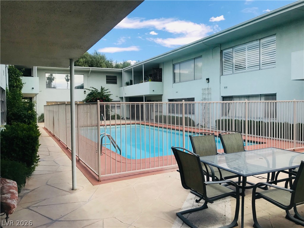 1700 Rexford Drive 104