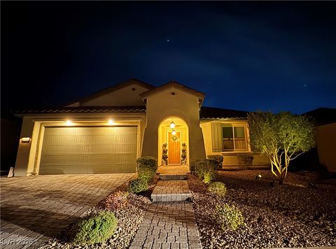 6514 Corsari Ridge Street Las Vegas NV 89166