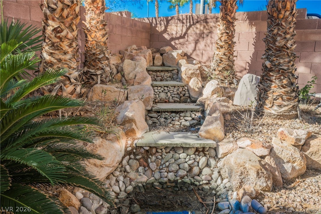 6493 Jade Mountain Court