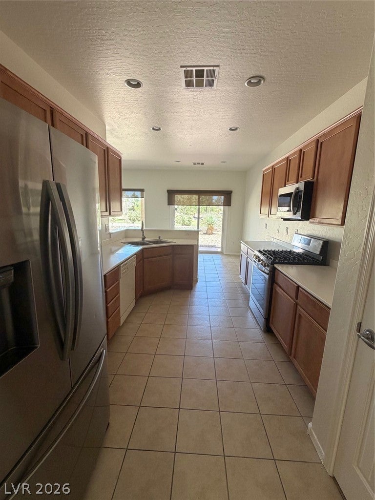 7760 Pine Warbler Way