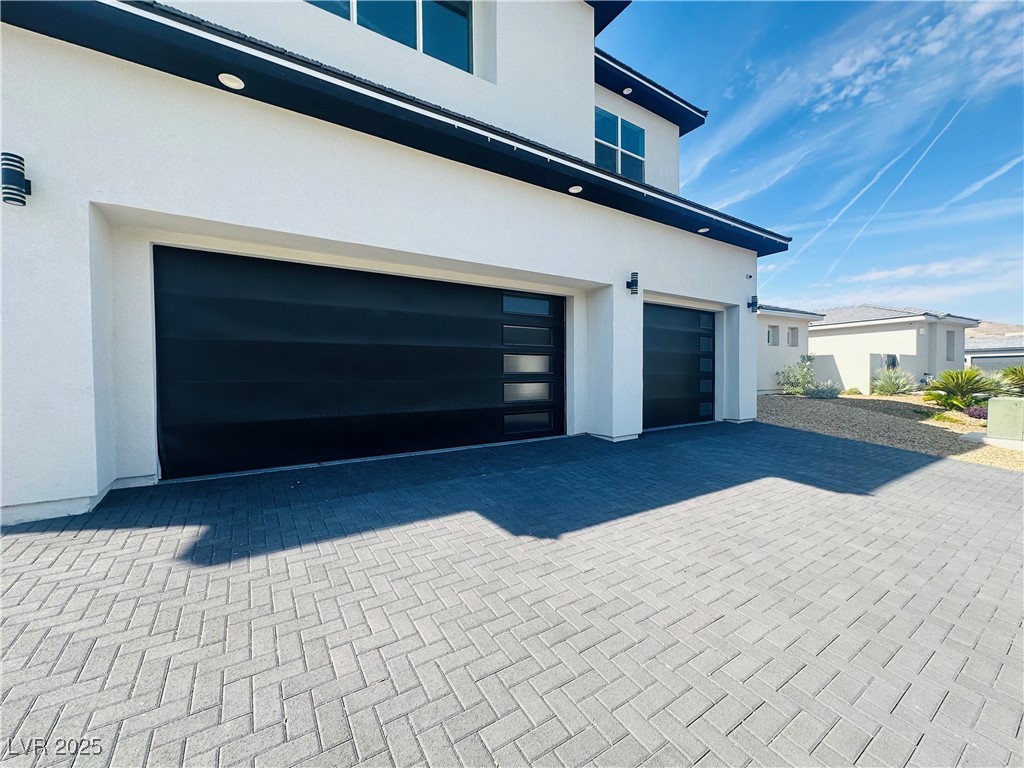 3423 Spanish Winds Court