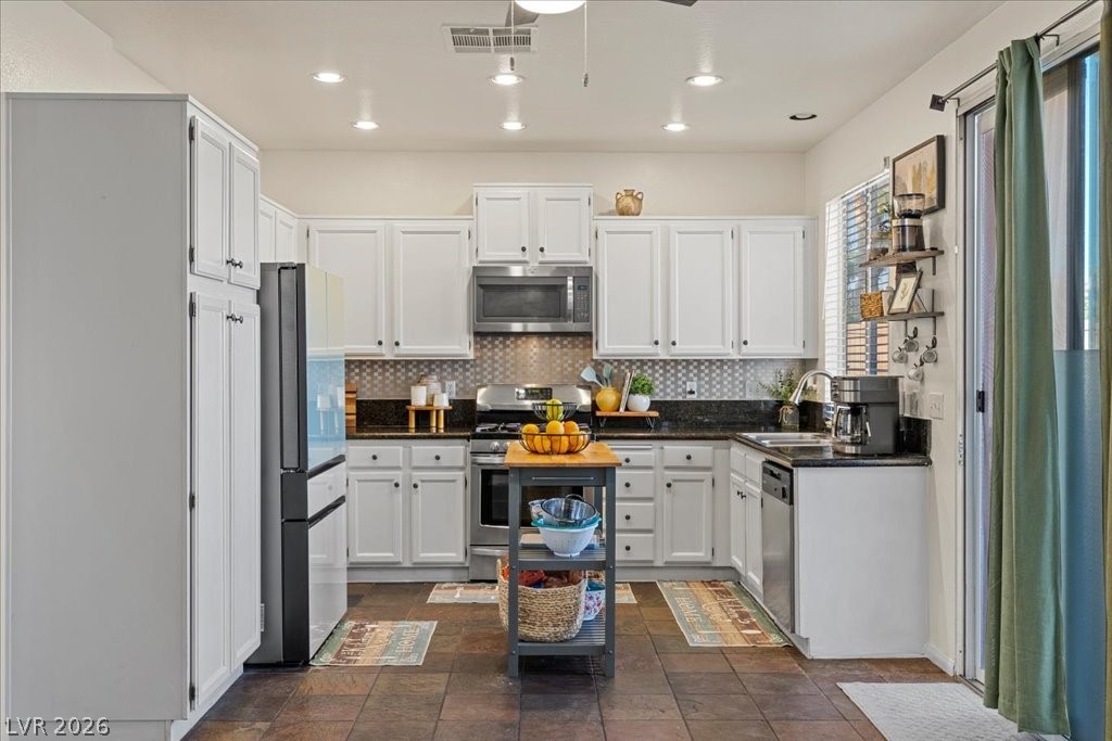 4512 Long Horse Court