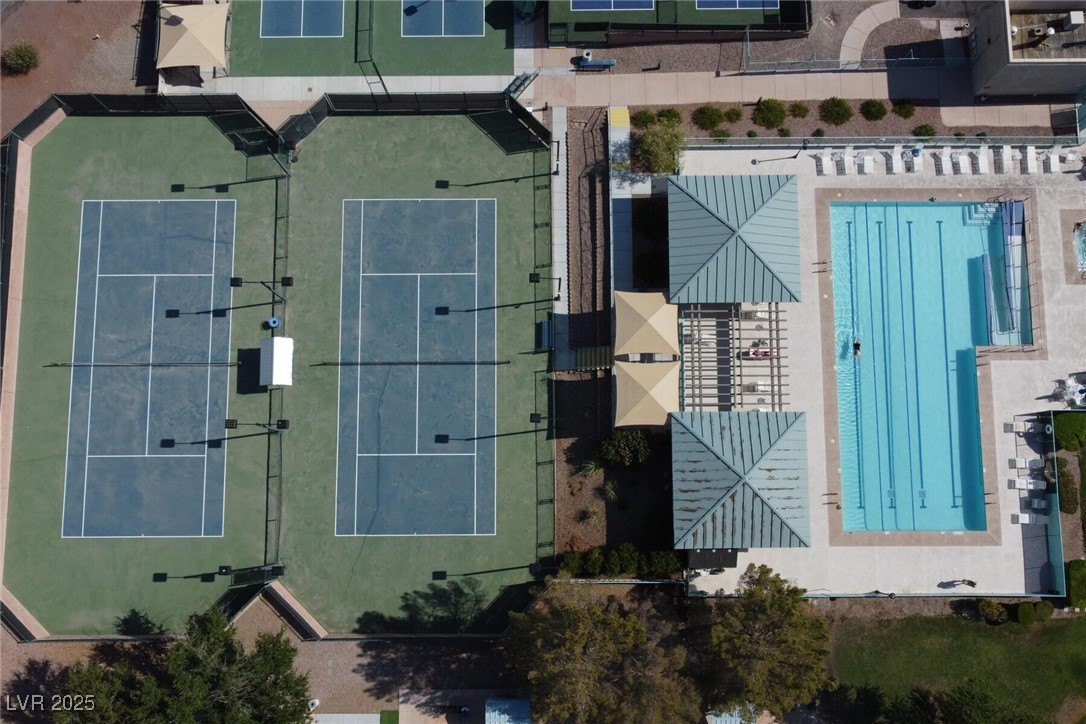 Henderson, Nevada 89012, United States, 2 Bedrooms Bedrooms, ,2 BathroomsBathrooms,Residential,Pending,11826