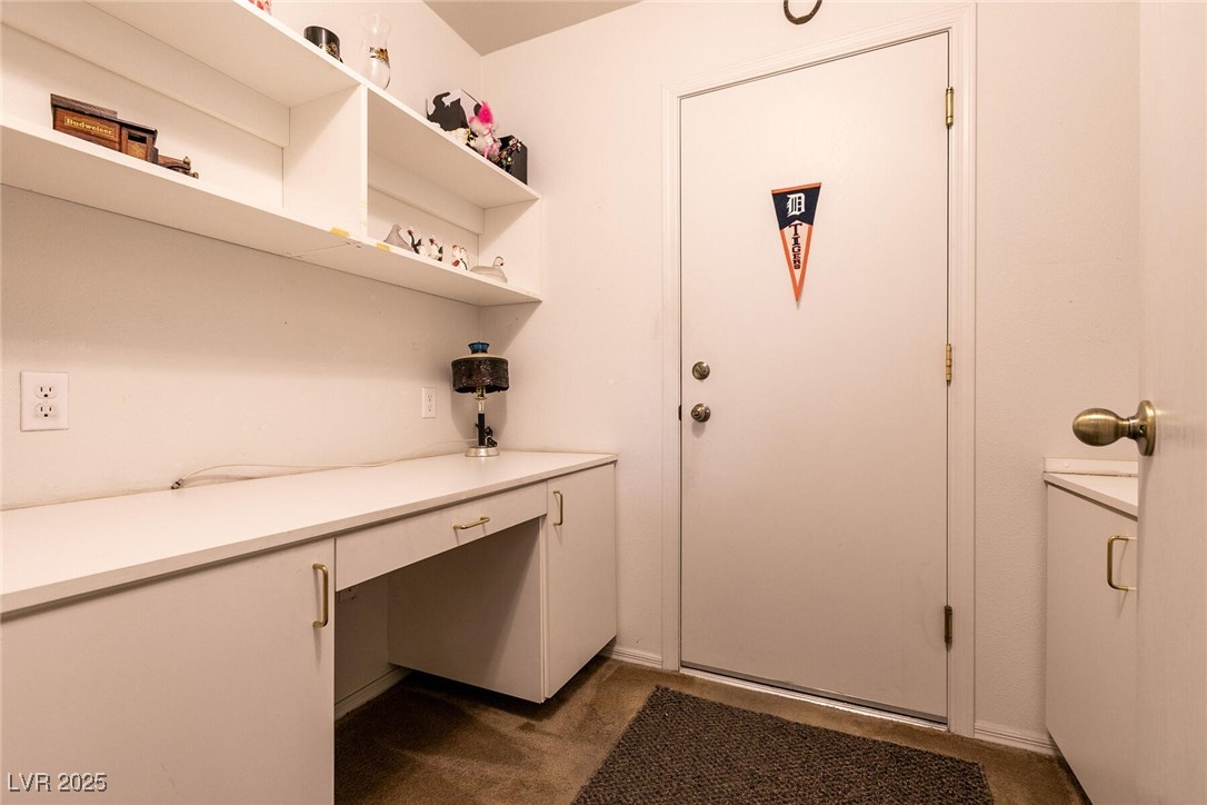 Henderson, Nevada 89012, United States, 2 Bedrooms Bedrooms, ,2 BathroomsBathrooms,Residential,Pending,11826