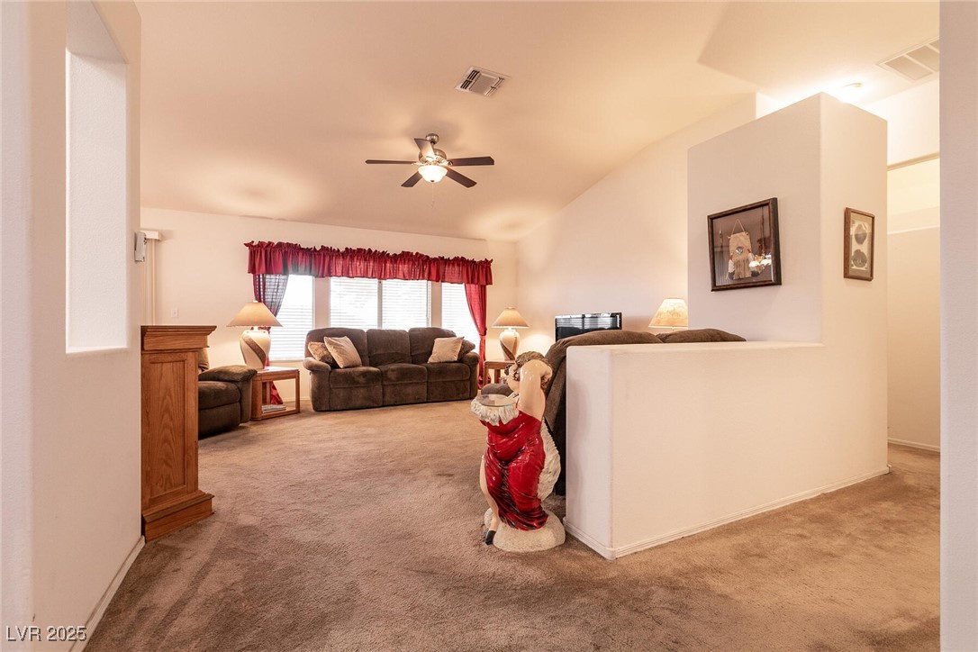 Henderson, Nevada 89012, United States, 2 Bedrooms Bedrooms, ,2 BathroomsBathrooms,Residential,Pending,11826