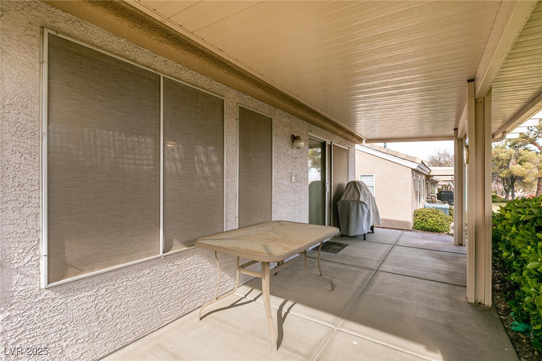 Henderson, Nevada 89012, United States, 2 Bedrooms Bedrooms, ,2 BathroomsBathrooms,Residential,Pending,11826