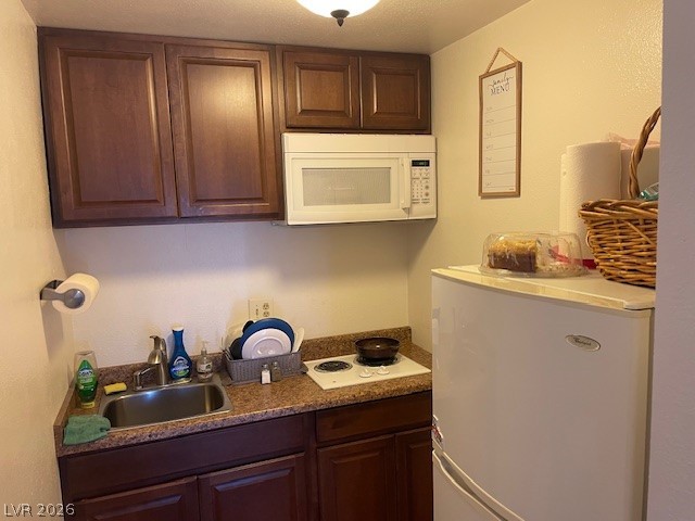 4600 University Center Drive 177