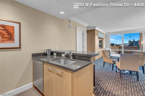 Tiny photo for 2000 FASHION SHOW Drive #4406, Las Vegas, NV 89109 (MLS # 2787575)