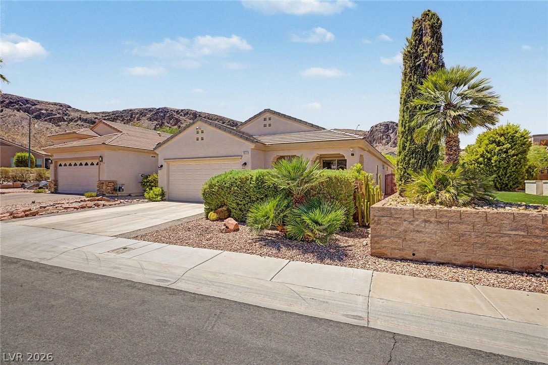 1850 Cypress Mesa Drive