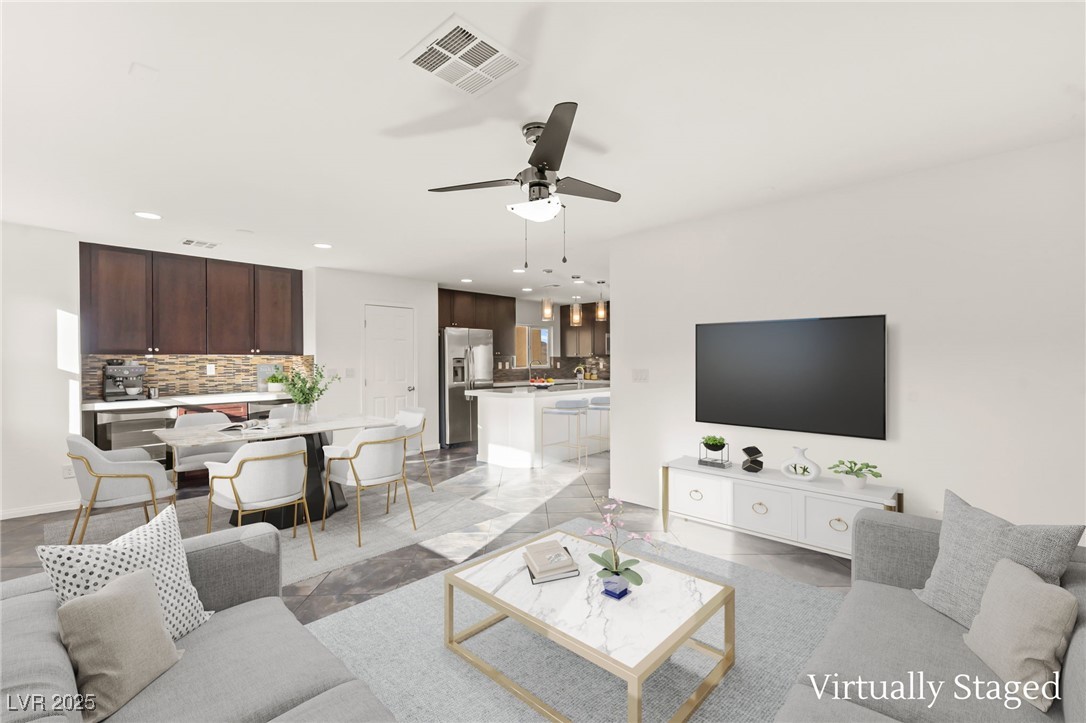 10525 Shiny Skies Drive, Las Vegas, Nevada image 3