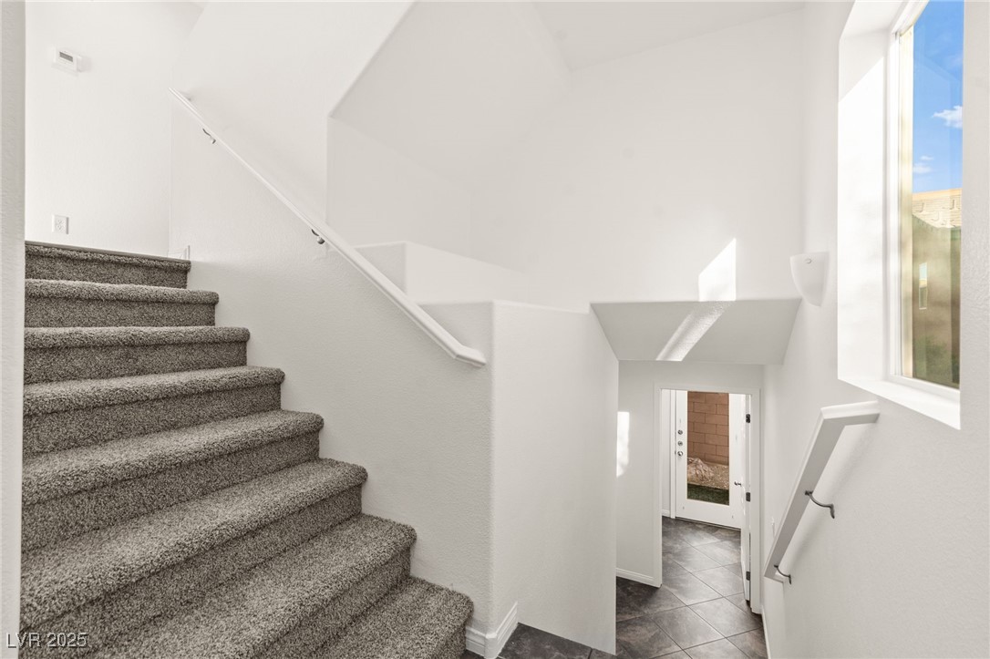 10525 Shiny Skies Drive, Las Vegas, Nevada image 8