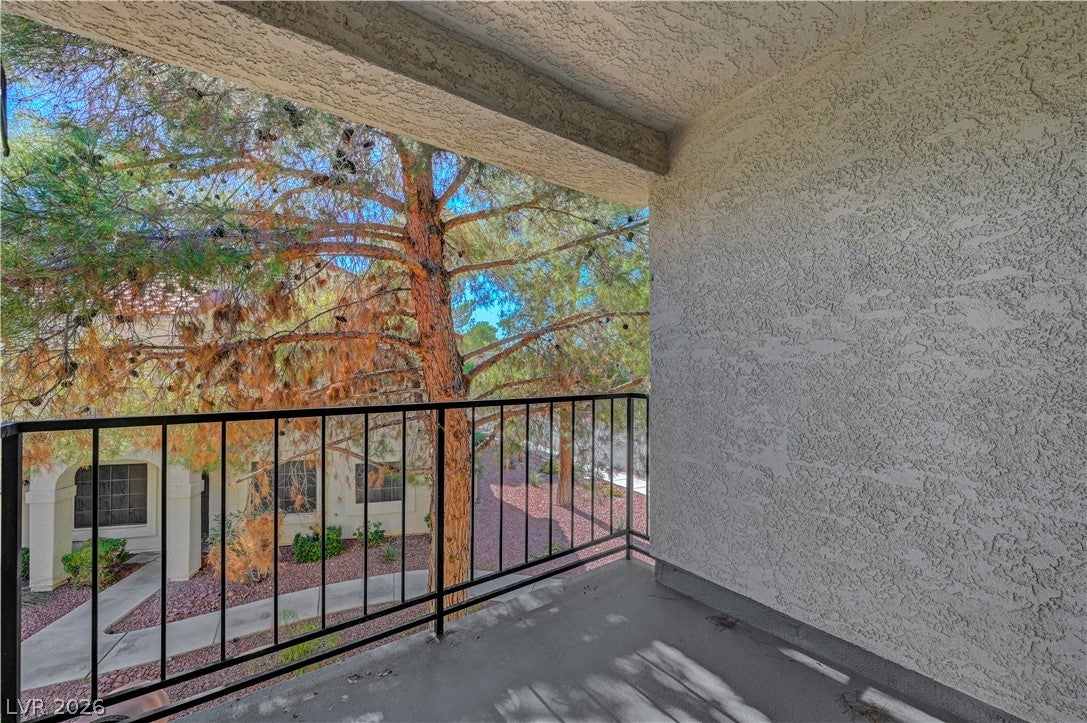 4730 Nara Vista Way 202