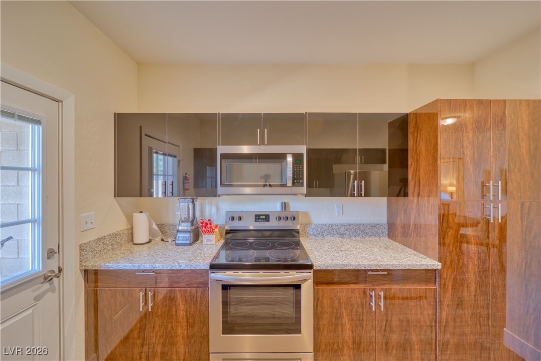 1100 Nail Creek Court 4