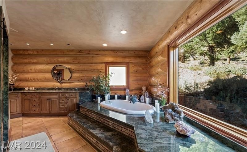 Las Vegas, Nevada 89124, United States, 5 Bedrooms Bedrooms, ,6 BathroomsBathrooms,Residential,Active,234112