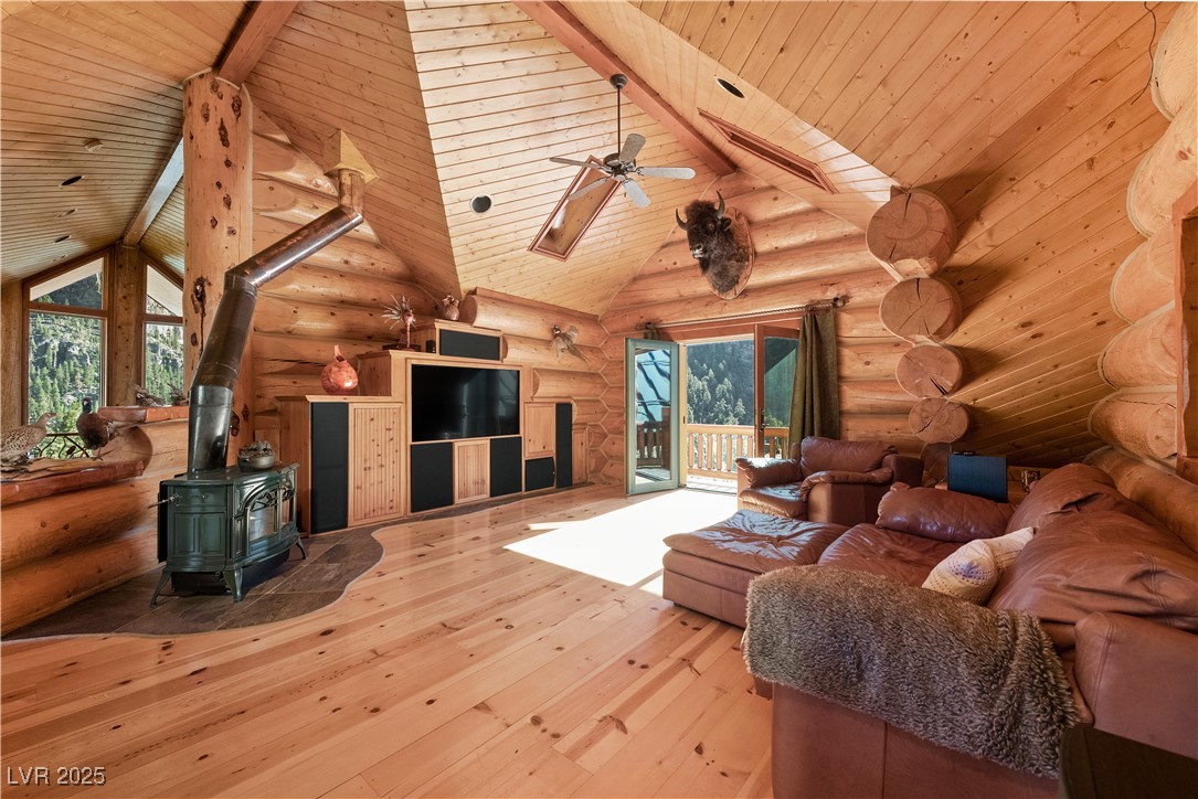 Las Vegas, Nevada 89124, United States, 5 Bedrooms Bedrooms, ,6 BathroomsBathrooms,Residential,Active,234112