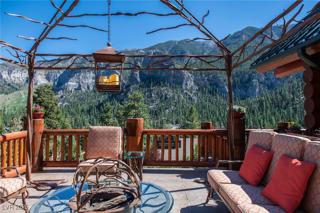 Las Vegas, Nevada 89124, United States, 5 Bedrooms Bedrooms, ,6 BathroomsBathrooms,Residential,Active,234112