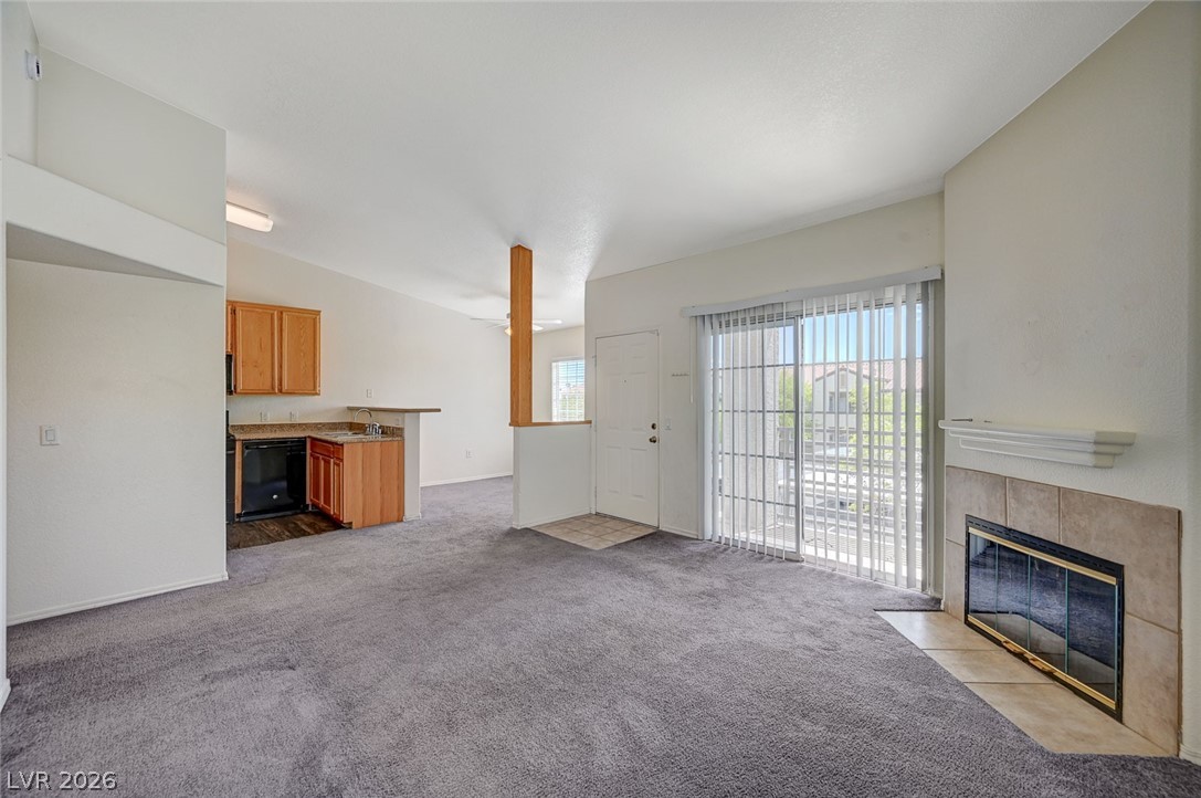 3318 N Decatur Boulevard 2073