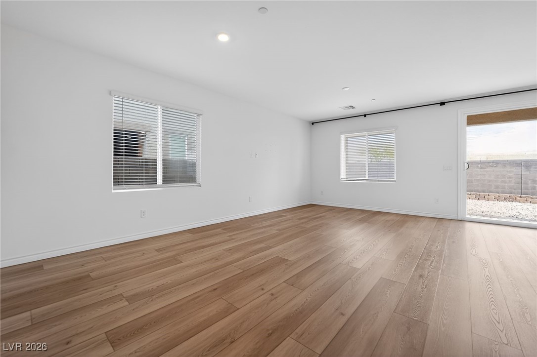 9696 Abel Cliff Street