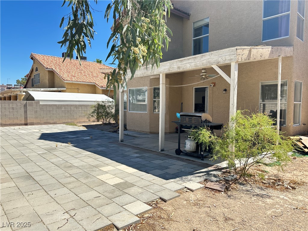 5255 Autumn Sky Road