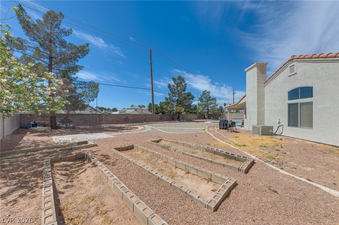 4817 Wind Break Lane