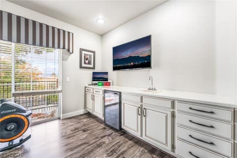 Tiny photo for 7525 Eldora Avenue, Las Vegas, NV 89117 (MLS # 2802714)
