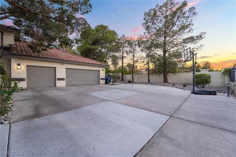 Tiny photo for 7525 Eldora Avenue, Las Vegas, NV 89117 (MLS # 2802714)