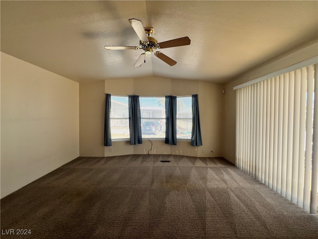 271 Montecito Drive, Pahrump, Nevada image 4