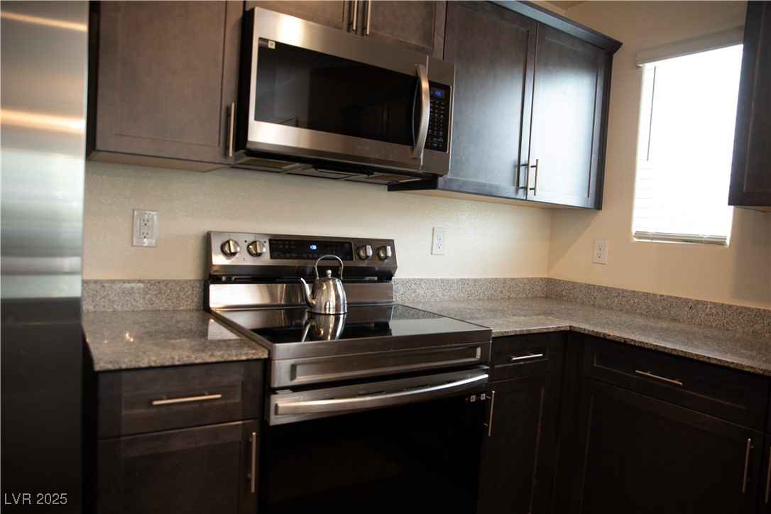 6824 Satin Silver Court, North Las Vegas, Nevada image 5