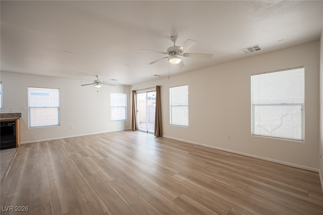 7313 Camden Pine Avenue