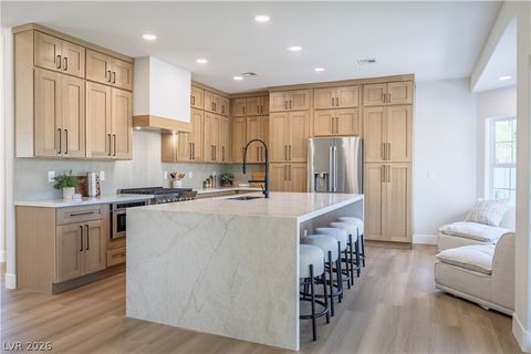 8016 Golfers Oasis Drive Las Vegas NV 89149