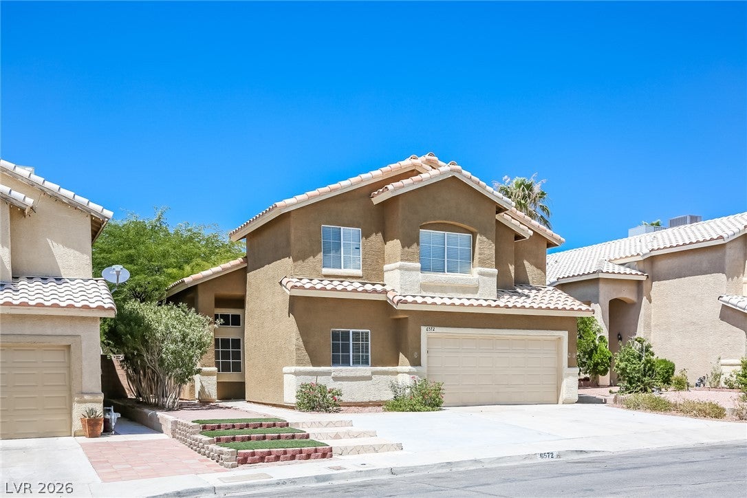 6572 Grand Oaks Drive