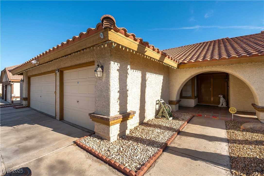 6509 Vicuna Drive