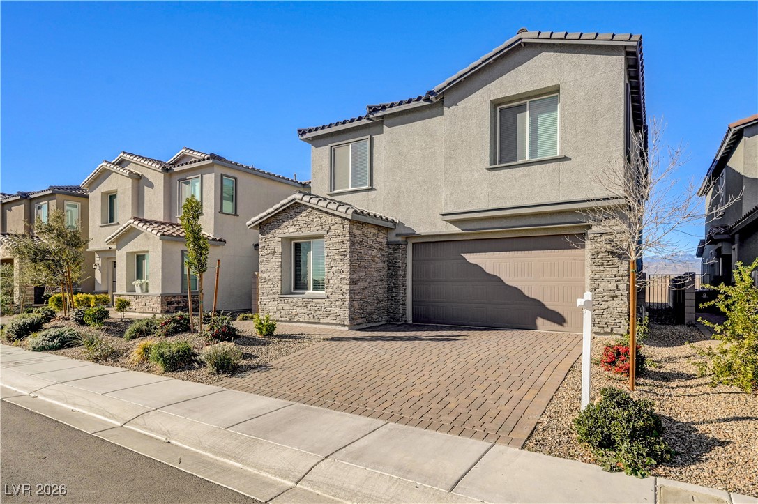 7061 Range Valley Street